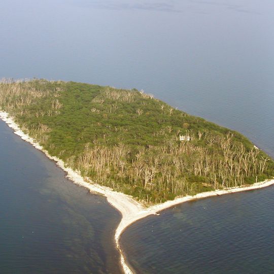 Middle Island