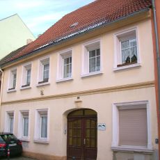 Wohnhaus in geschlossener Bebauung Mittelstraße 15 (Altstadt)