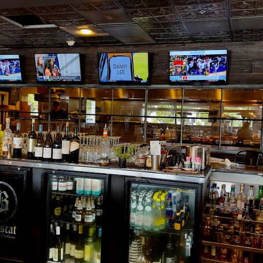Bosscat Kitchen & Libations