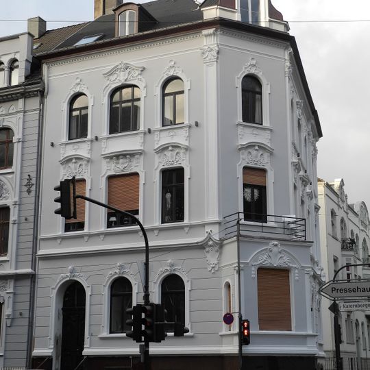 Katernberger Straße 2