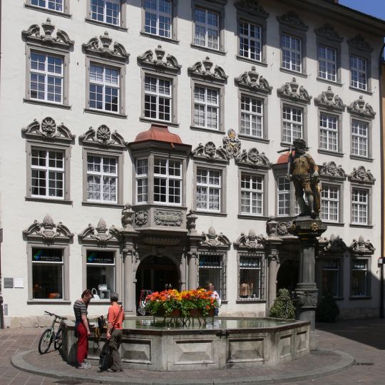 Doppelhaus Wasserquelle und Zieglerburg