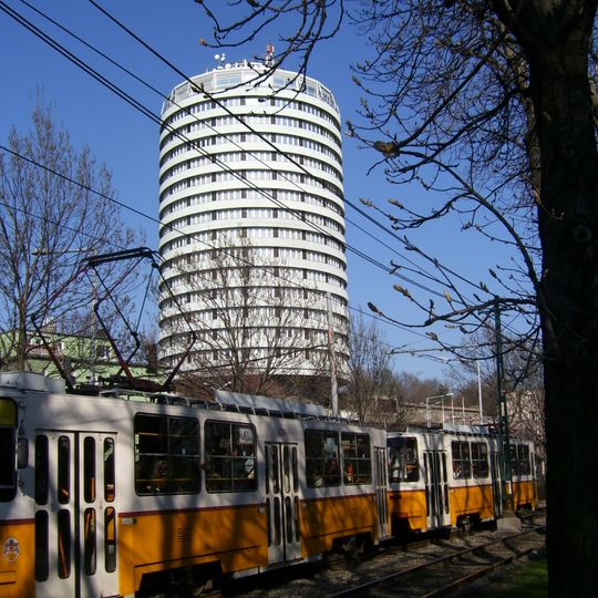Round Hotel, Budapest