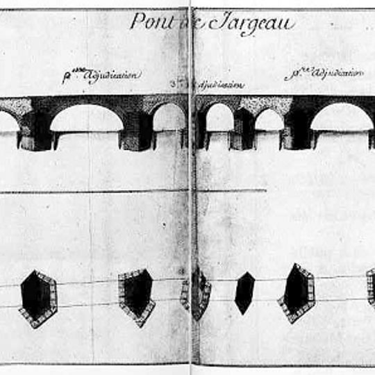 Pont de pierre de Jargeau