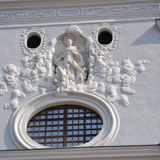 Františkánsky kláštor, socha-vsa