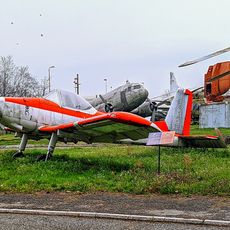 Monument featuring aircraft