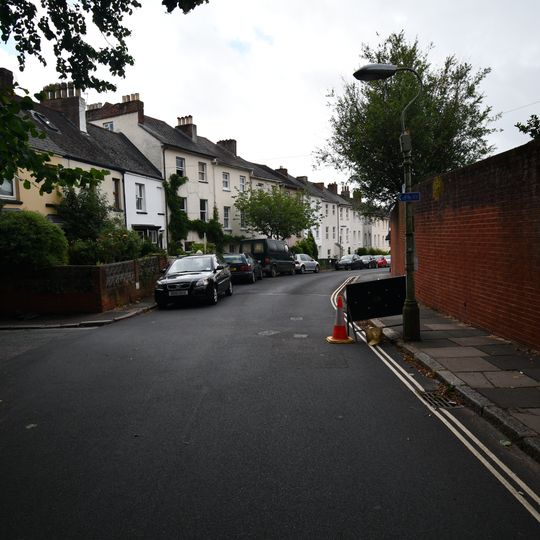 10-36 , Homefield Road