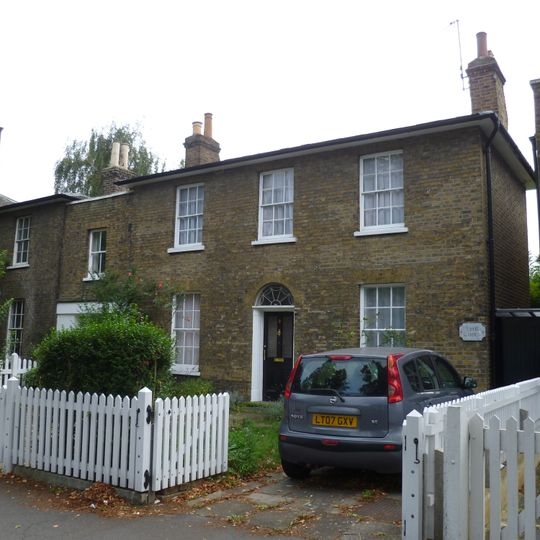 9, Bounds Green Road N22