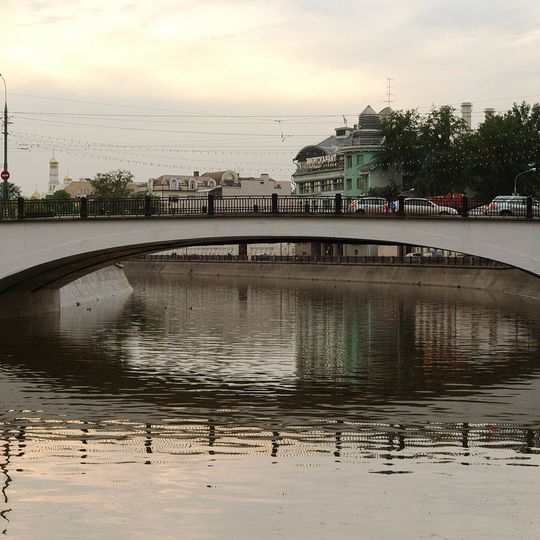 Komissariatsky Bridge