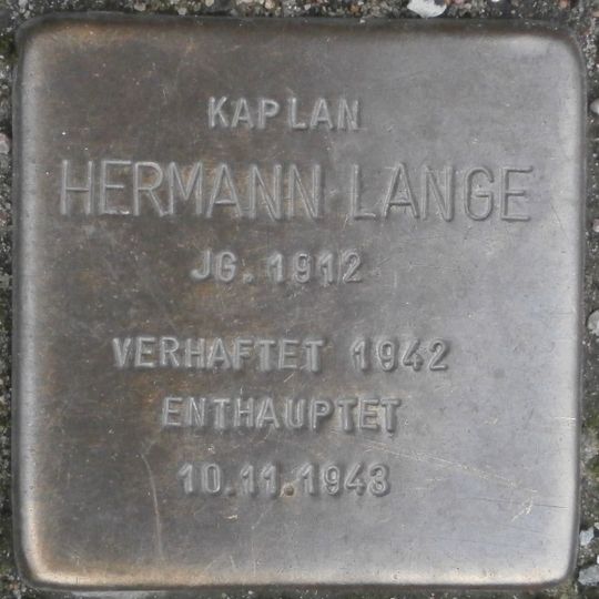Stolperstein en memoria de Hermann Lange