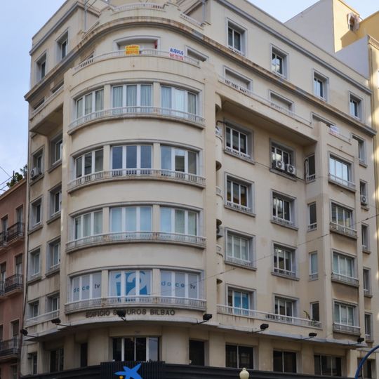 Edificio en la calle Rafael Altamira, 2