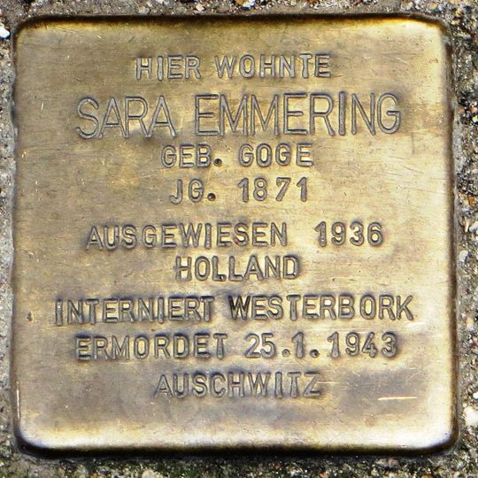 Stolperstein em memória de Sara Emmering