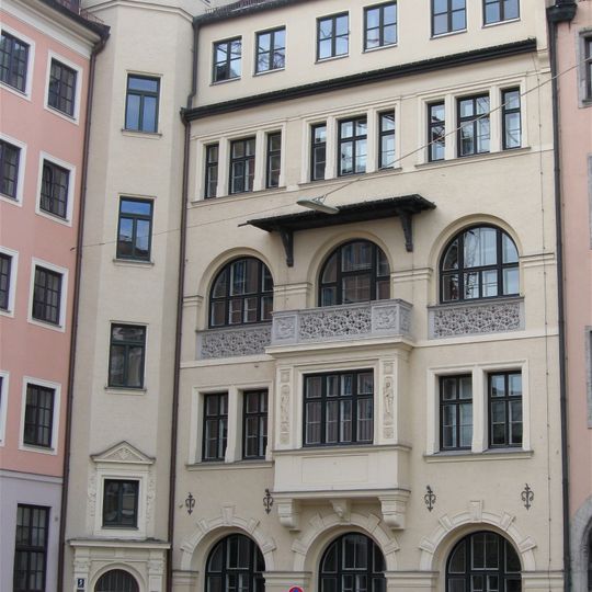 Richard-Wagner-Straße 5