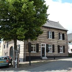 Hoolstraat 1, Urmond