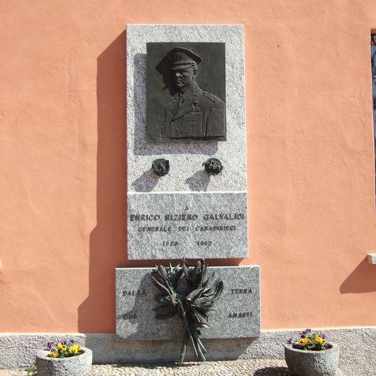 Monumento a Enrico Riziero Galvaligi