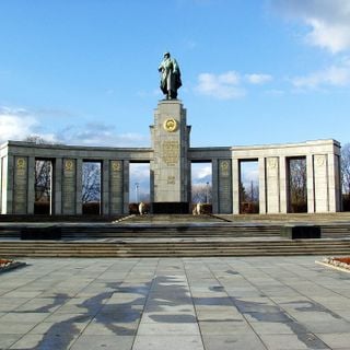 Monumento de Guerra Soviético (Tiergarten)