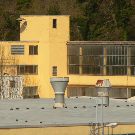 AMCO-Fabrikerweiterungsgebäude