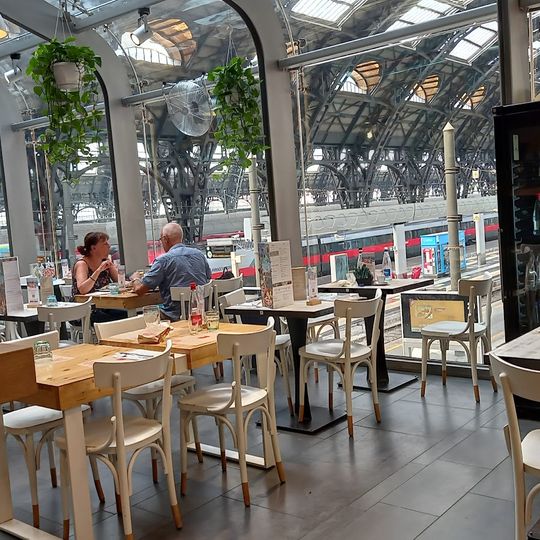 Rossopomodoro Stazione Milano Centrale