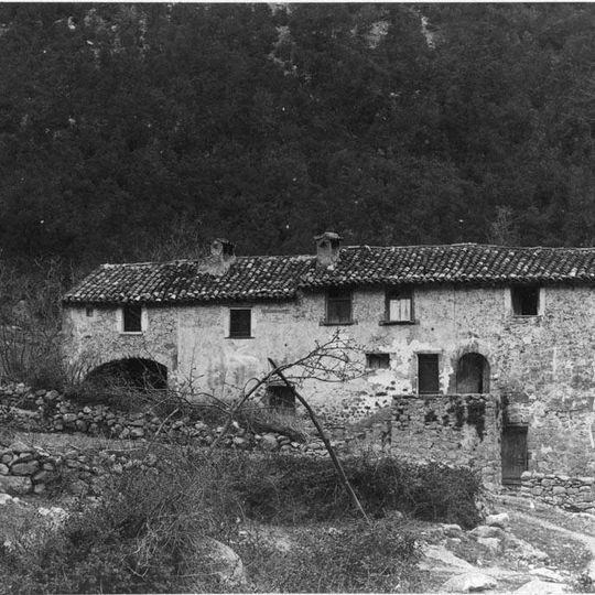 Casa rectoral de Sant Aniol d'Aguja