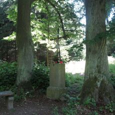 Kříž jižně od Plané