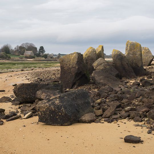Allée couverte de l'île Coalen