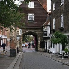 Prior's Gate House With Garden Wall