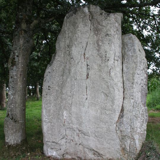 Menhir de la Baudouinais