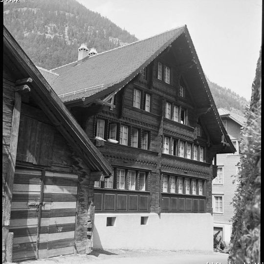 Russenhaus in Wassen-Dorf