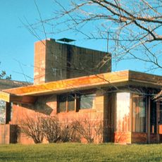 Robert and Rae Levin House