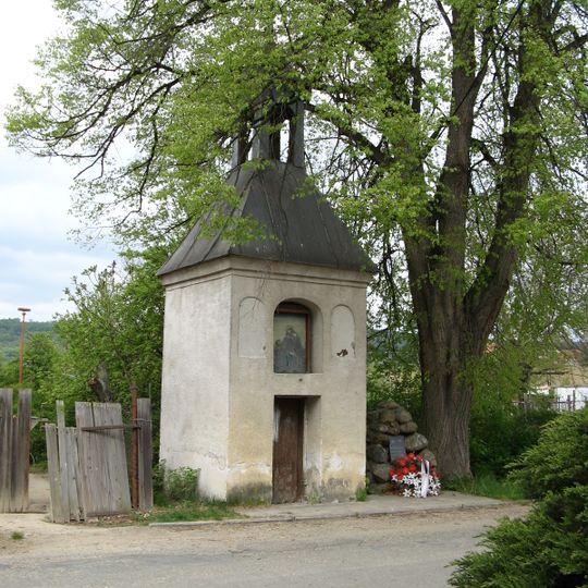 Kaplička se zvonicí