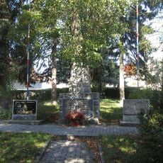 Pomník padlým v Líních