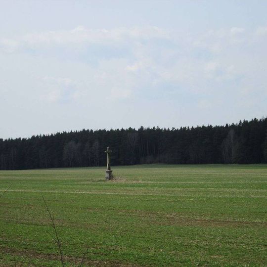 Kříž u Doňova v poli