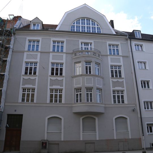 Mietshaus