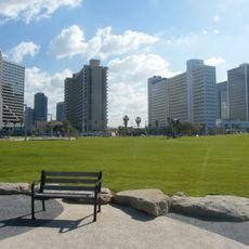 Charles Clore Park