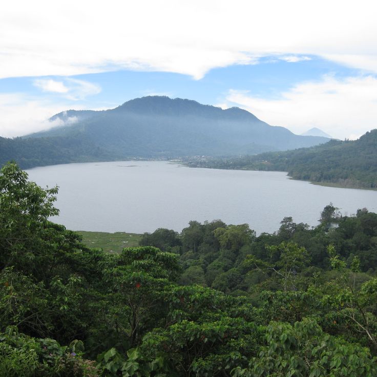 Lake Tamblingan