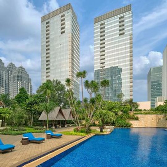 The Ritz-Carlton Hotel Jakarta Pacific Place