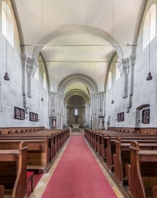 Interior 0