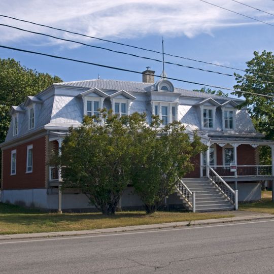 Presbytère de Saint-Anaclet-de-Lessard