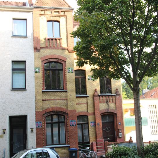 Burgstraße 97