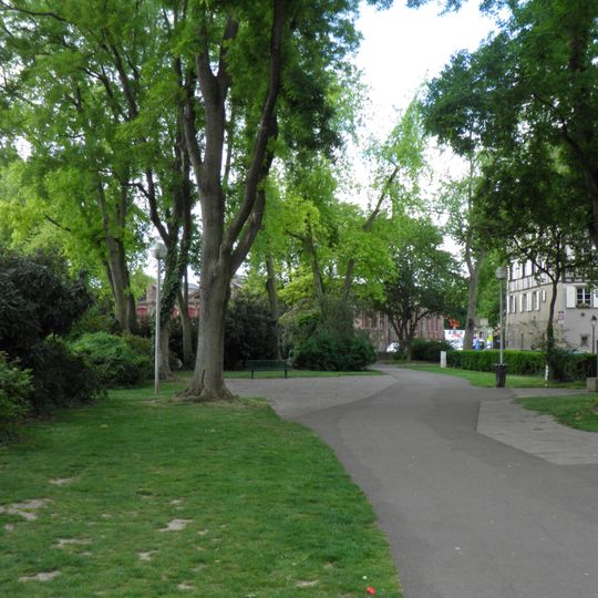 Square de la Montagne-Verte