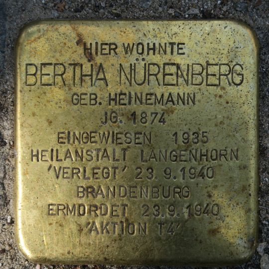 Stolperstein en memoria de Bertha Nürenberg