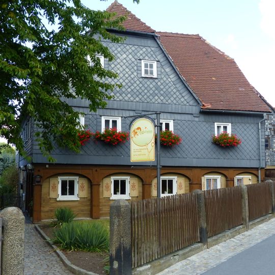Hauptstraße 103
