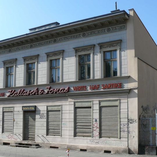 Wohn- und Geschäftshaus Stromstraße 61