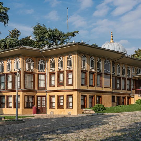 Aynalıkavak Palace