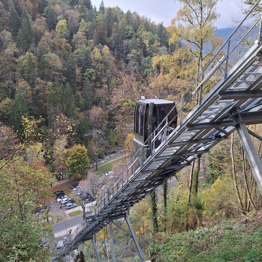 Ascenseur des thermes