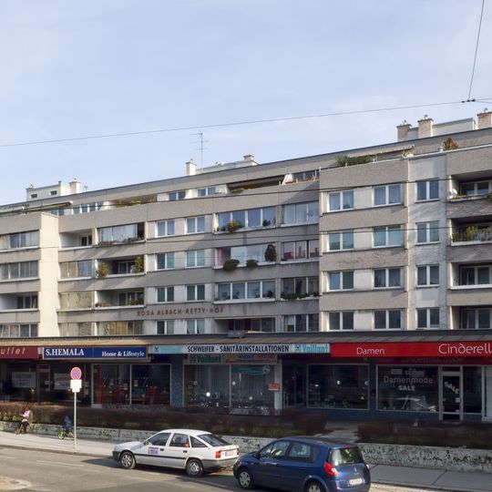 Rosa-Albach-Retty-Hof