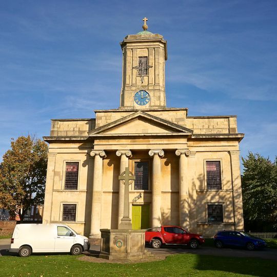 St Paul's War Memorial, Cheltenham in St Paul's Churchyard