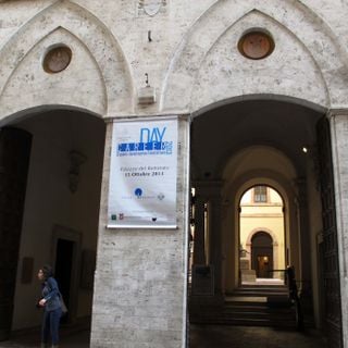 Archivio e percorso storico dell'università di Siena