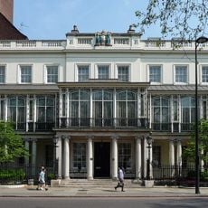 Dudley House