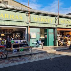 The Barras Market