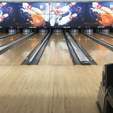 Royal Lanes Family Entertainment Center